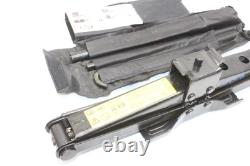 LAND ROVER Discovery 4 L319 Voiture Outils Kit KBK500160 3.0 Diesel 188kw 2014